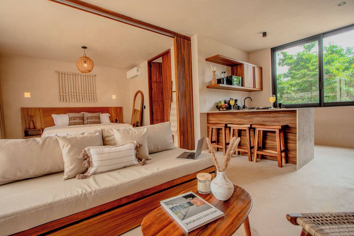 Premium Apartment, 1 King Bed with Sofa bed, Pool View | Laptop workspace, WiFi (free), bed sheets