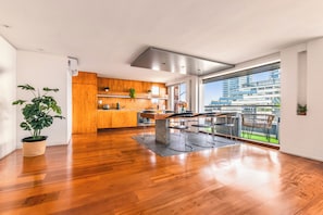 In-room dining - Modern Lofts in Puerto Madero (Buenos Aires)