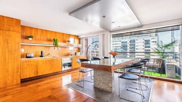 Restauration dans la chambre