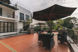 Departamento de lujo, 1 habitación, vista a la ciudad | Terraza o patio