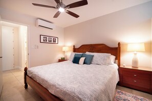 1 soverom, strykejern/-brett, wi-fi og sengetøy