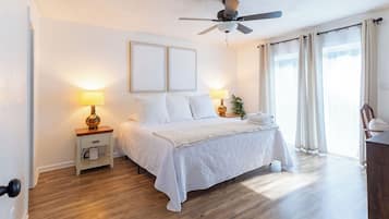 2 bedrooms, desk, iron/ironing board, free WiFi