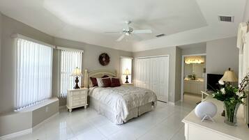 4 habitaciones, tabla de planchar con plancha, wifi y ropa de cama