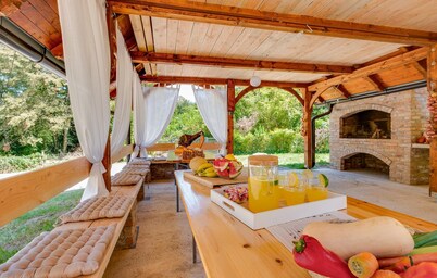 2 bedroom nice home in Koranski Brijeg