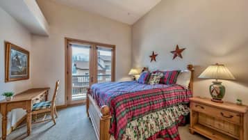 2 habitaciones, tabla de planchar con plancha y cuna de viaje