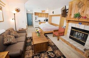 1 bedroom, iron/ironing board, travel crib, free WiFi