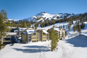 Exterior - 2BR + Loft Condo w/ Fireplace | Central Location (Kirkwood)