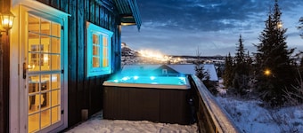 Awesome home in Svingvoll with sauna