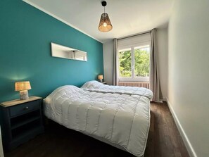 2 Schlafzimmer, Bügeleisen/Bügelbrett, Internetzugang