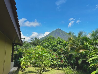 Villa With the Best Arenal Volcano Views: 4 Guests, Nature & Small Kitchen