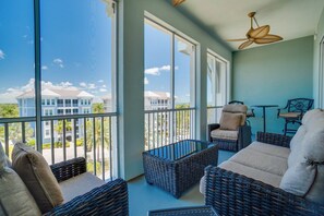 Interior - ⚓Penthouse in Paradise! Sunrise views in Margaritaville. 2 miles to beaches & AMI!⚓ (Bradenton)