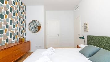 1 bedroom, desk, iron/ironing board, WiFi