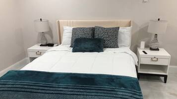 2 habitaciones, tabla de planchar con plancha, wifi y ropa de cama