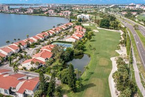 Exterior - Waterfront 2-Bedroom Condo, Enjoy Sea Breezes and Heated Pool in St. Pete FL (St. Petersburg)