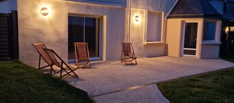 Holiday Home 'Ty Mamie Spa - 700m De La Plage' with Terrace, Private Garden and Wi-Fi