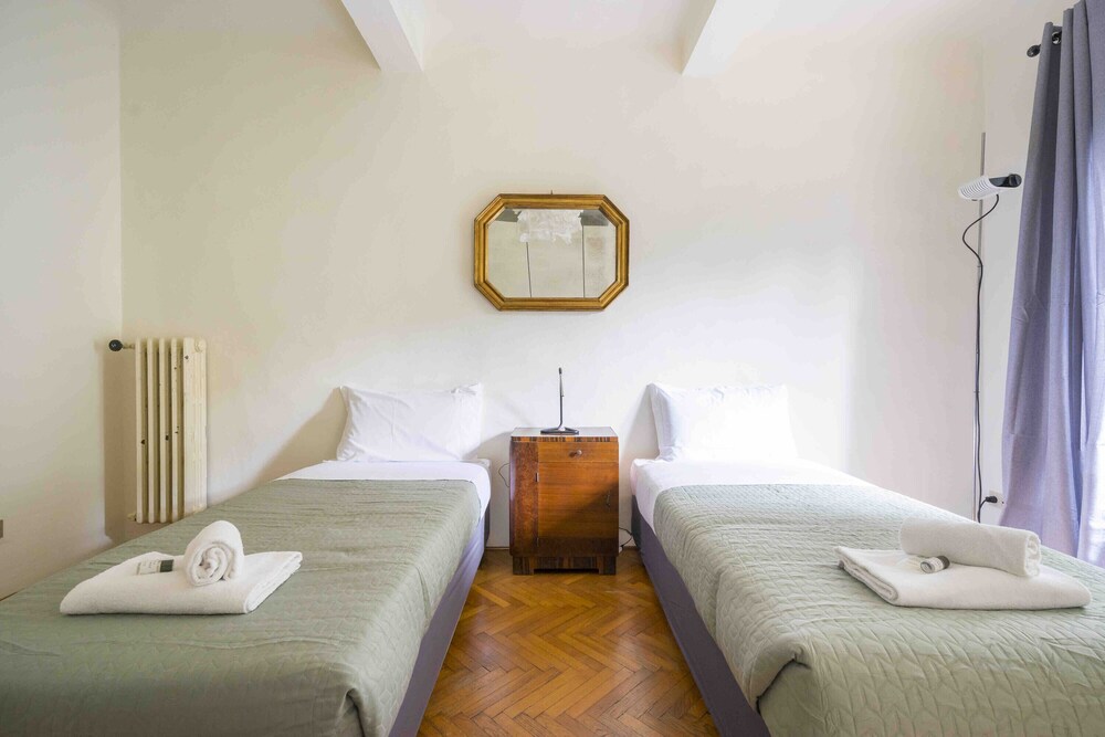 Apartment 'Casa D'azeglio Florence' with WiFi Florence Vrbo