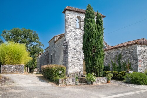 Le Gîte du Sourcier – Authentic and Welcoming Stay in Dordogne