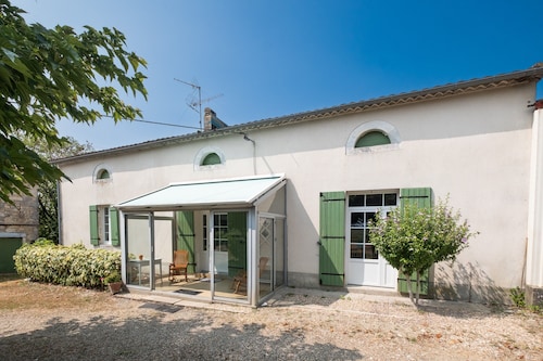 Le Gîte du Sourcier – Authentischer und geselliger Aufenthalt in der Dordogne