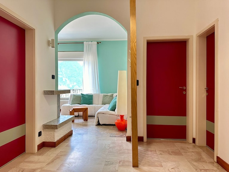 Villa 'The Queen Of Garda' Avec Vue Sur Le Lac, Jardin Privé Et Balcon - Riva del Garda
