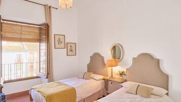 1 chambre, Wi-Fi gratuit, draps fournis