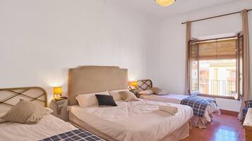 3 dormitorios, wifi gratis, ropa de cama