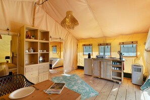 2 habitaciones, wifi gratis y ropa de cama 