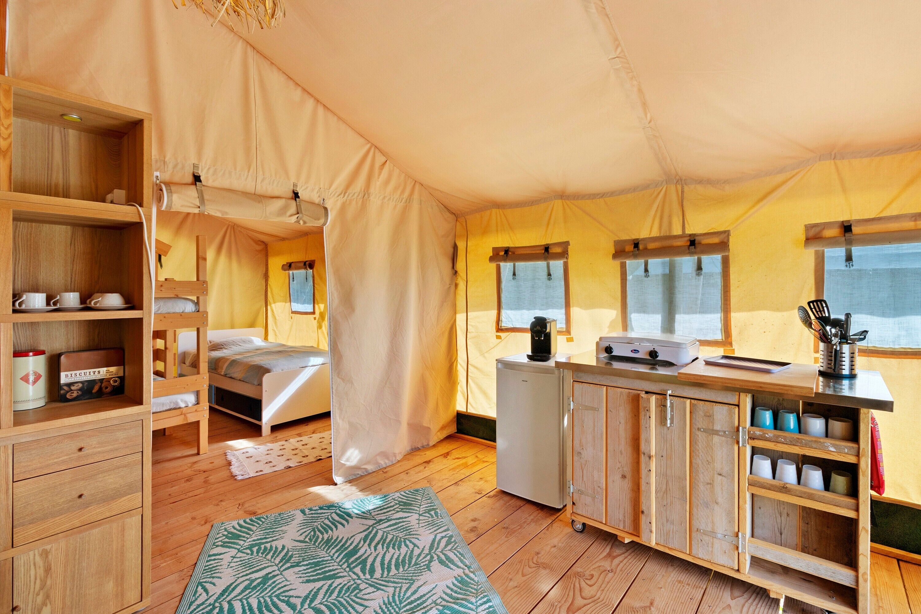 2 quartos, Wi-Fi de cortesia, roupa de cama