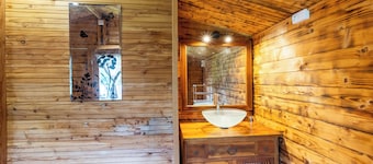 Null 'Cabane Aux Étoiles' with Shared Terrace and Private Garden