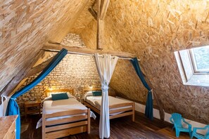 6 bedrooms - Escape to Domaine de la Salamandre: Nature, Serenity & Sustainable Living (Auriac-du-Périgord)