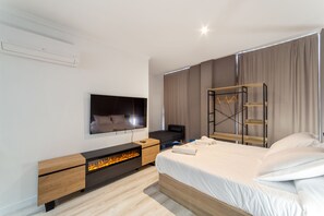 1 bedroom, WiFi, bed sheets - Standard Suite | Albufera Dreams Nature Suites (Valencia)