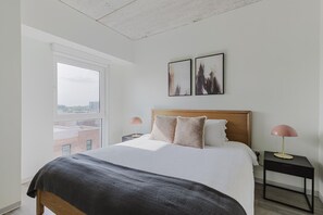 1 chambre, fer et planche Ă repasser, Wi-Fi, draps fournis