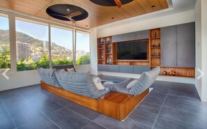 Interior - Avida Penthouse Studio 5 min walk to beach.. terrace, views,  pool & more! (Puerto Vallarta)