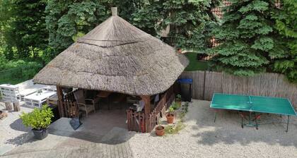 Sleeps 18 - Lakeview - House - Vonyarcvashegy