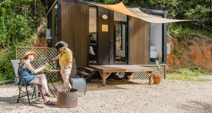 Raspberry Spring Corner by Tiny Away