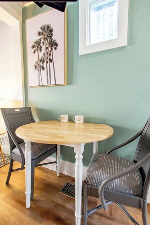 Dining - Nate's Place in Key West (Key West)