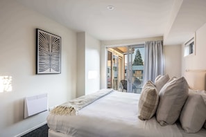 3 chambres, fer et planche à repasser, Wi-Fi, literie fournie