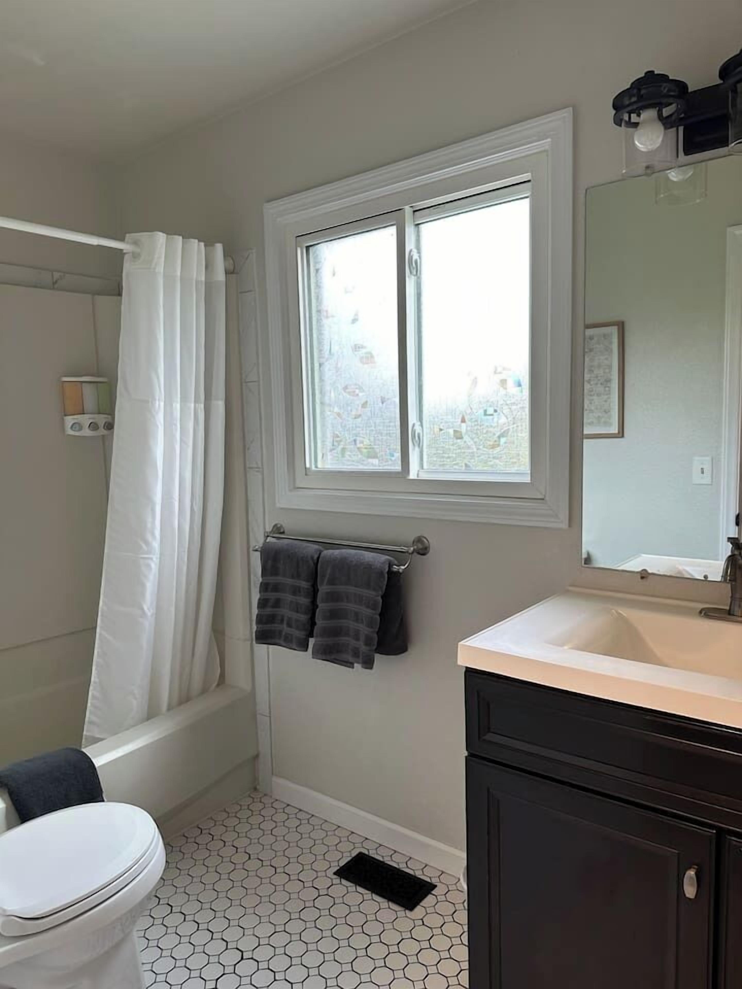 Hair dryer, towels
