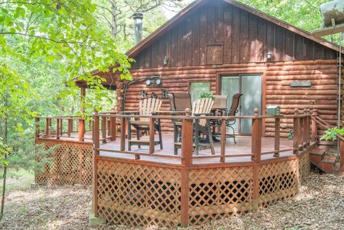 Cabin 11Redbud Valley+Jacuzzi Tub+Deck+Pond+Trails