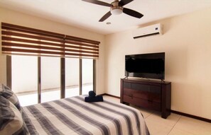 2 slaapkamers, een strijkplank/strijkijzer, wifi, beddengoed