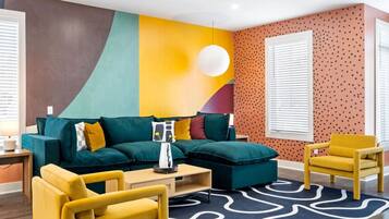 Smart TV, fireplace, stereo, offices