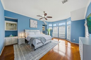 4 chambres, bureau, fer et planche à repasser, Wi-Fi gratuit
