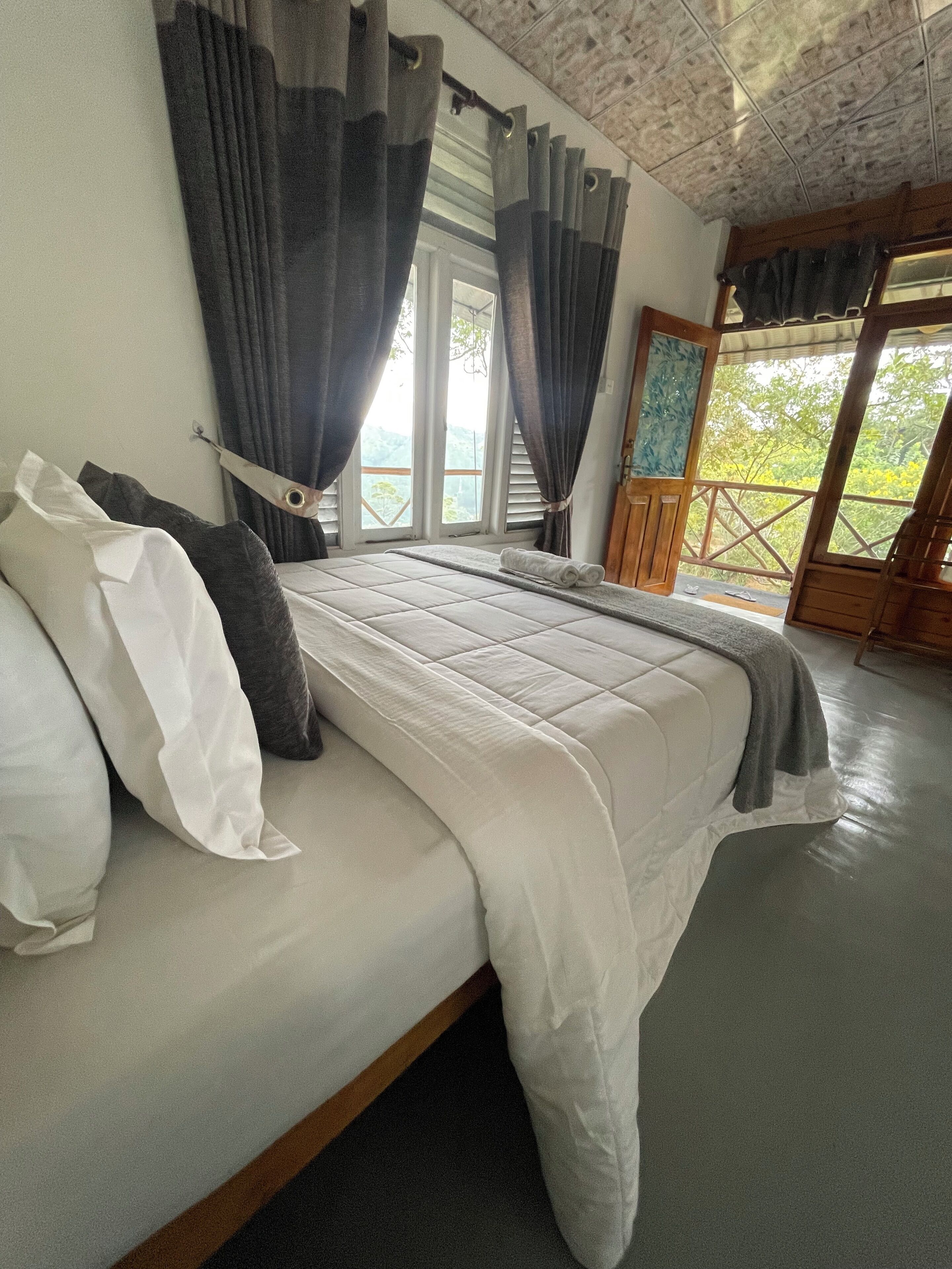 Kamar Double Deluks, pemandangan gunung | Tirai kedap cahaya, kedap suara, dan Wi-Fi gratis