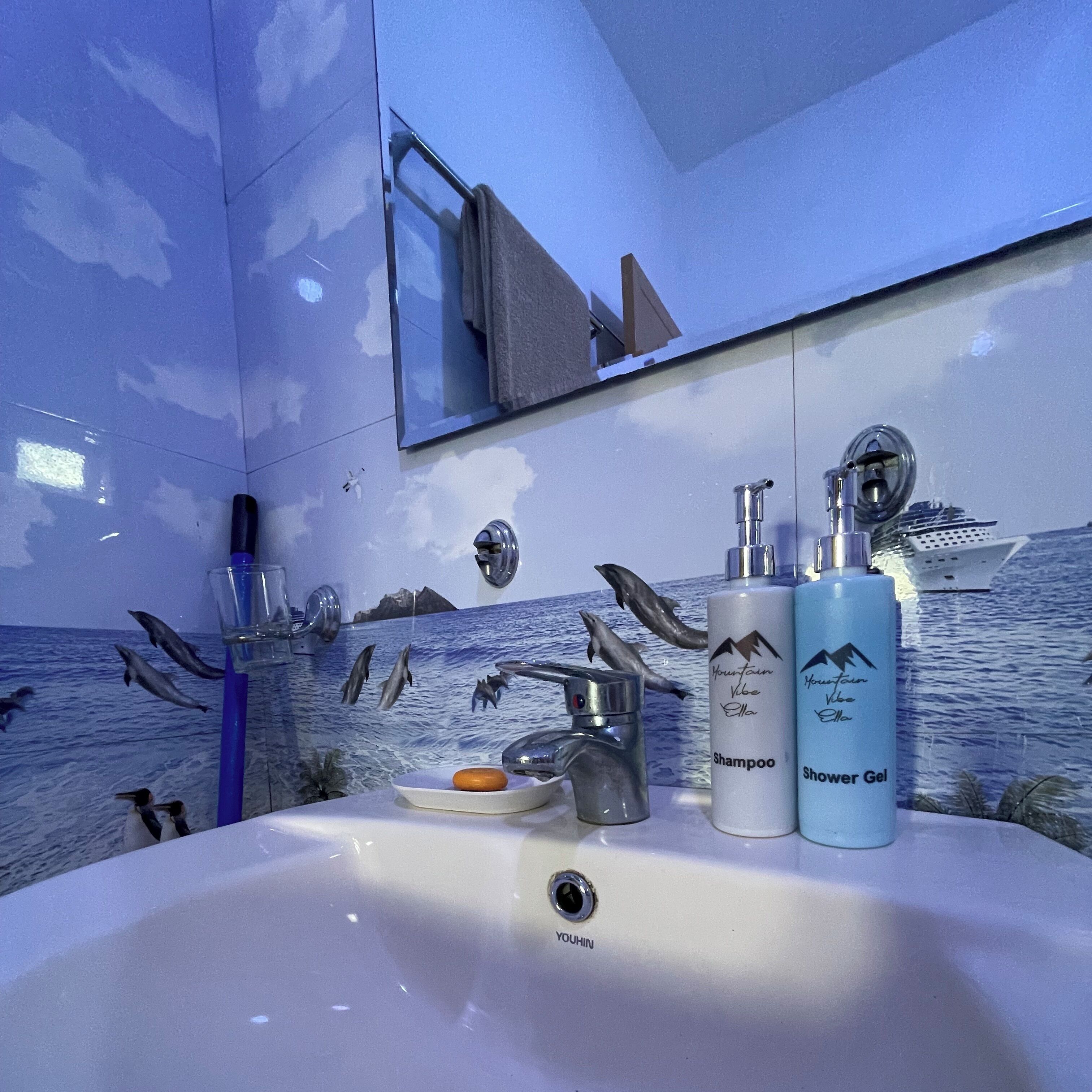 Quarto casal luxo, vista para a montanha | Cortinas blackout, quartos à prova de som, Wi-Fi de cortesia