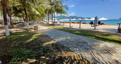 Oceanus Vien Trieu Nha Trang Apartment - Thai Ha