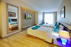 Basic Room, Balcony, City View | Hypo-allergenic bedding, desk, laptop workspace, iron/ironing board -  Oceanus Vien Trieu Nha Trang Apartment - Thai Ha (Nha Trang)