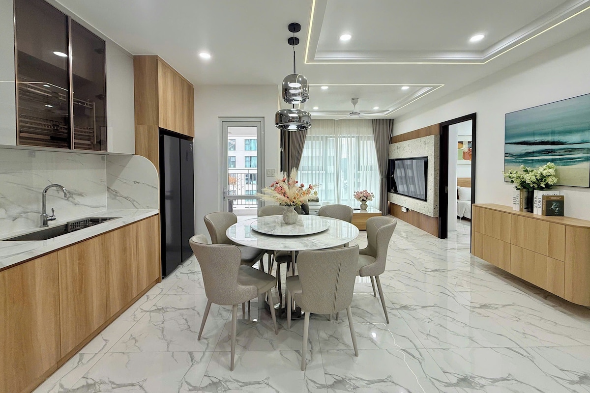Deluxe Apartment | Living area | Smart TV