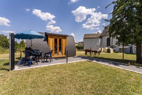 'Campingpod Auf Der Alpakawiese' mit Privatterrasse und Privatem Garten