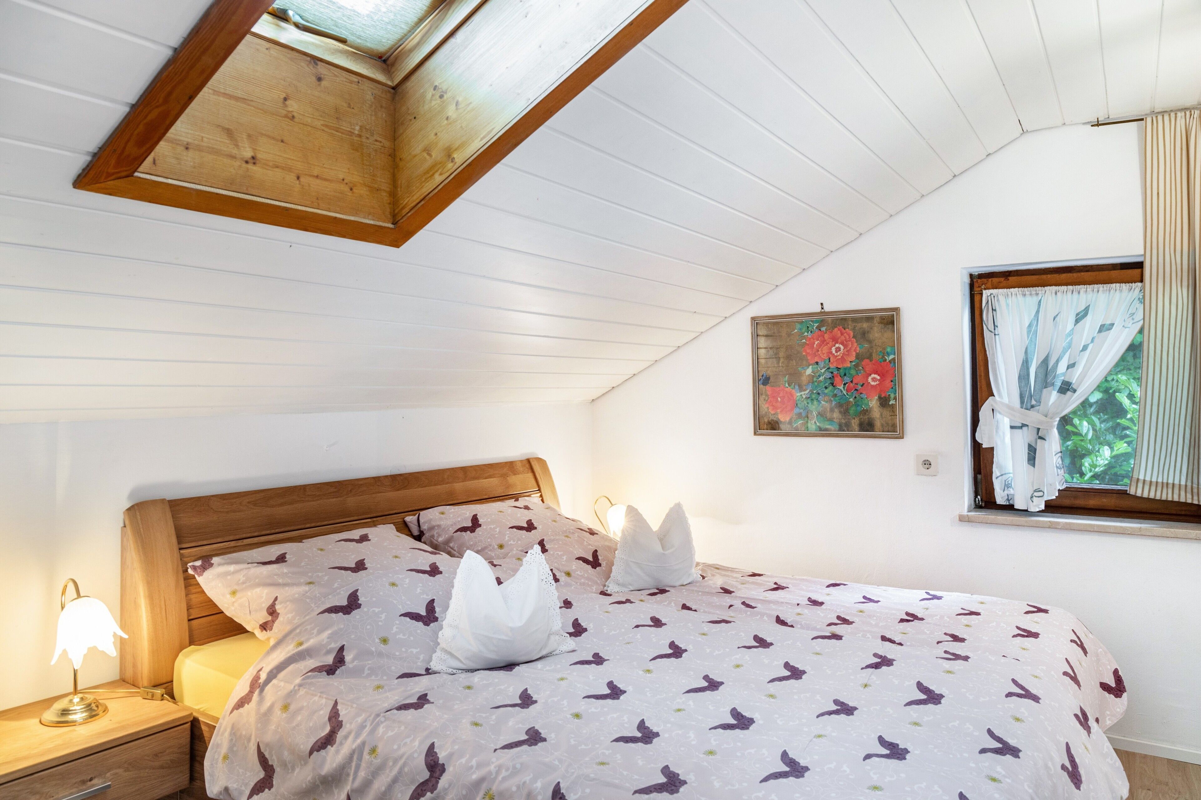 1 chambre, fer et planche à repasser, accès au Wi-Fi (inclus)