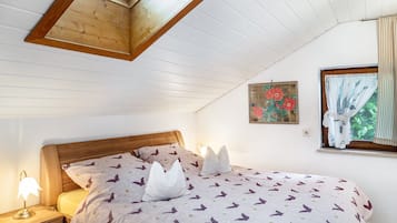 1 chambre, fer et planche à repasser, accès au Wi-Fi (inclus)