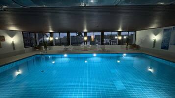 Piscine couverte, piscine chauffée